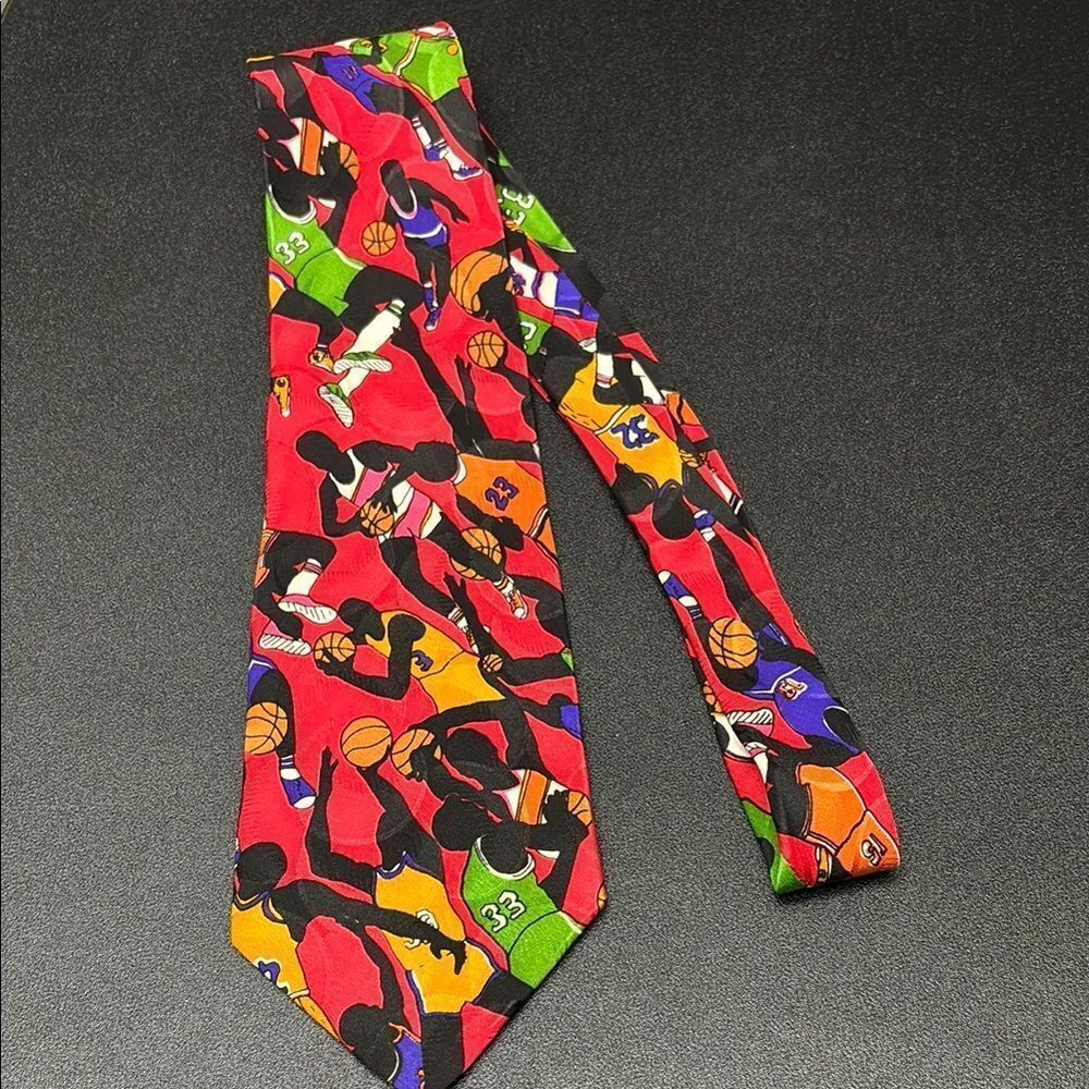 Nicole Miller 1991 Multicolor Basketball Themed Silk Tie